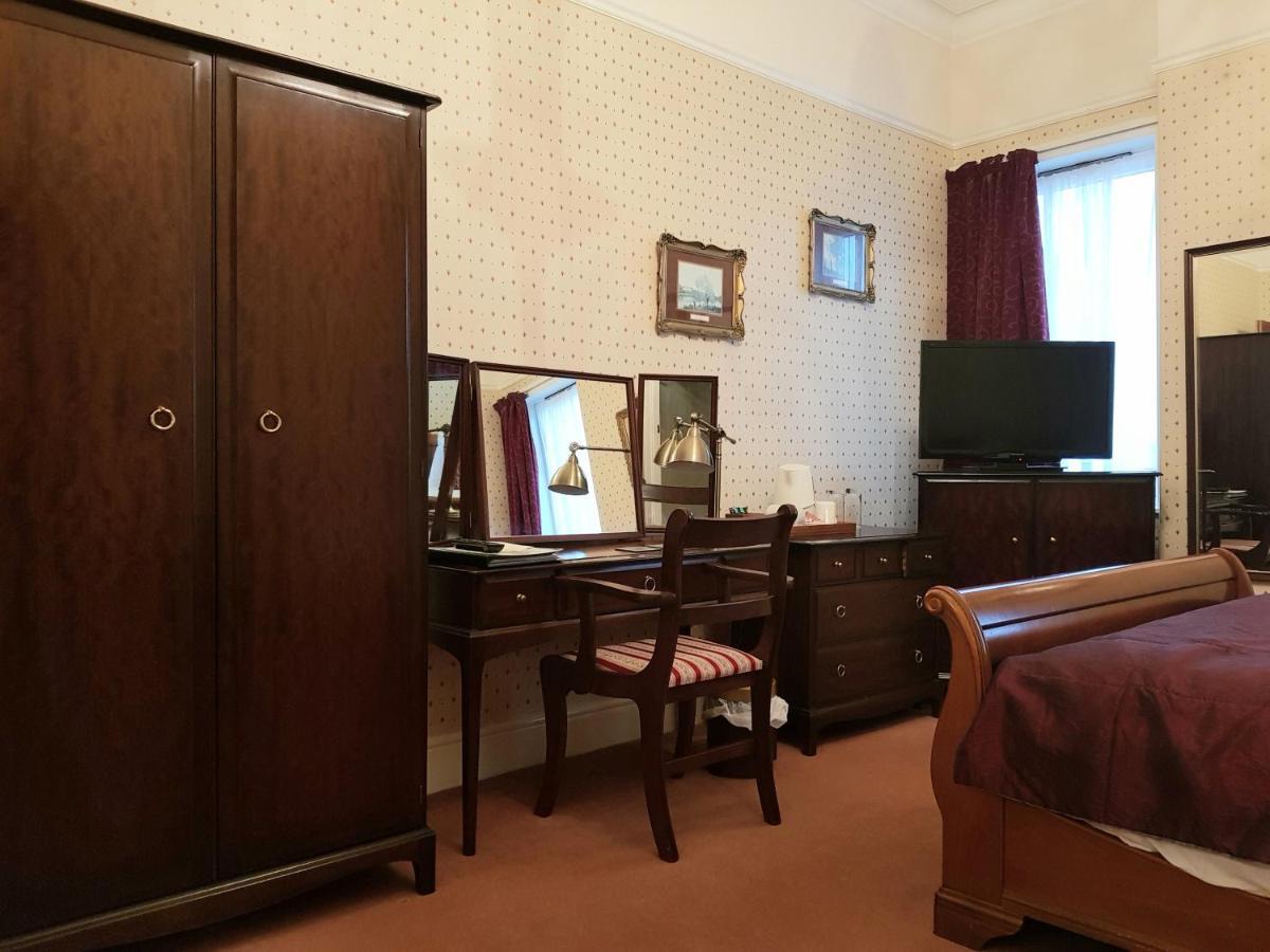 The Chetwynde Hotel Барроу-ин-Фернесс Экстерьер фото